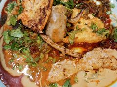 -金滏山·烤肉海鲜火锅自助(襄阳万达店)