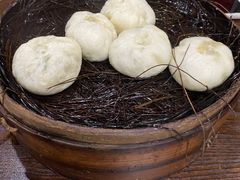 -舒小笼松针小笼包