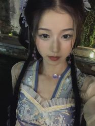 -一揽芳华汉服旗袍体验馆(拙政园店)