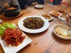 -百年石锅饭·朝鲜族传统民餐