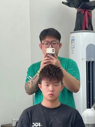-星座接发烫染美发超市
