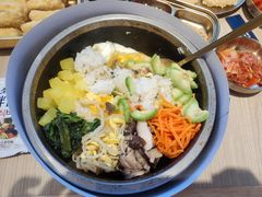 石锅拌饭-梨花牛肉汤饭(仁恒伊势丹店)
