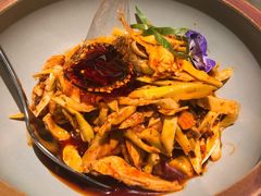 敲糖棒棒鸡-辛香汇·现炒川菜(淮海路百盛店)