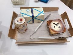 -好利来(万卉路店)