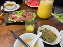 -乡土黄·鲜牛肉火锅·小龙虾(兴业街店)