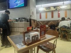 -潮界(LU·ONE凯德晶萃广场店)