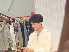 -赛格国际购物中心(小寨店)