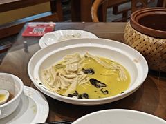 -钵家大院·地道湖北菜(江夏·大花岭店)