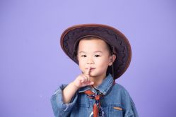 -小熊维尼高端儿童摄影(南山店)