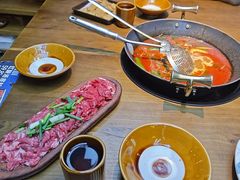 -贵厨酸汤牛肉(花果园国际中心店)