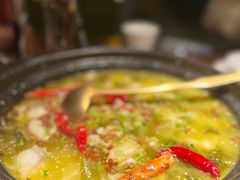 酸菜鱼-罗氏十三活虾餐厅(光谷K11购物艺术中心店)