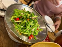 -聚鑫朋酸菜肥肠(九龙仓店)