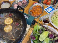 -黔二妞地摊火锅(龙华清湖店)
