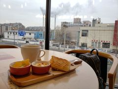 靠窗位-必胜客(巴沟店)