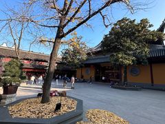 -龙华寺