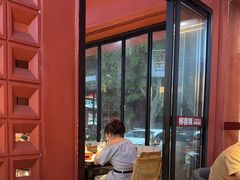 -柳喜辣·烧烤酒局(跃进总店)