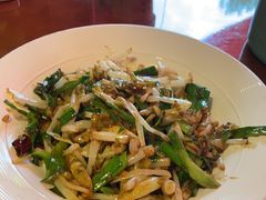 -魏铭鱼头捞饭(晋阳路店)