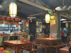 大堂-湘江红·湖南招牌菜(莲花南路店)