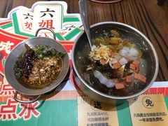 -成都你六姐·牛肉冒菜(信泰中心商场店)