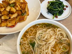 -西部马华清真兰州牛肉面·烧烤夜市(广渠门店)