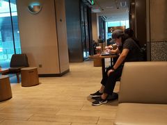 -星巴克臻选(上海陆家嘴中心店)
