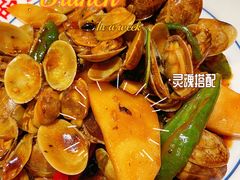 -潮庭港式茶餐厅·熊仔奶茶(同济广场店)