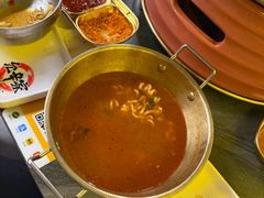 -允辛家·自助泥炉烤肉(九亭店)