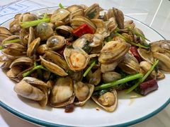 -嗨辣小聚·盘锦河蟹·海鲜烧烤龙虾(盘锦十年好店)