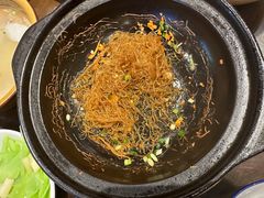 -富正毅三下锅·湘西韵味(天门山索道店)
