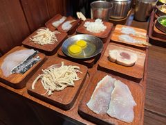 -银米·云南传统过桥米线(双廊黑金冠店)