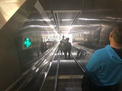 -红土地(地铁站)