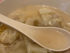 -小杨生煎(金山百联购物中心3楼店)