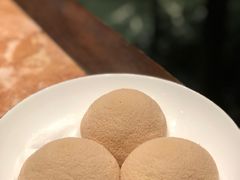酥皮牛奶包-金玉满堂潮州酒楼(无限极荟购物广场店)