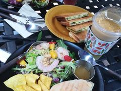 -HELLO 27 意面·沙拉·帕尼尼