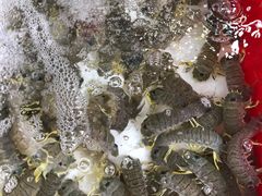 -拉威海鲜市场