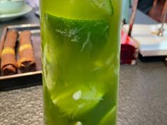 -蝴蝶里·粤菜·点心(滨江龙湖店)