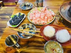 -东镇老火锅(长春路首店)