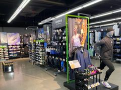 -迪卡侬(西三旗店)