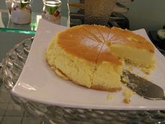 -亮马河饭店翠雅咖啡厅