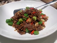 小炒黄牛肉-鱼乐轩·俄罗斯海鲜直供餐厅(群力店)