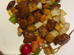 鲜菌黑椒牛仔粒-宋庄魁元艺术餐厅