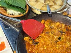 -红辣椒八爪鱼特色韩国料理专门店(远景路旗舰店)