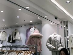 -广州白马服装市场