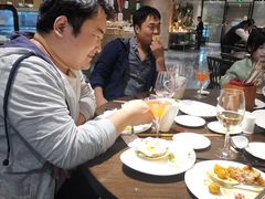 -航空港万怡酒店·万荟轩餐厅(航空港区远航路店)