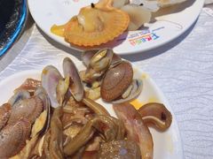 -领鲜活海鲜榴莲自助火锅(东门店)