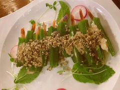 秋葵酿虾-Let's Taipei 非常烘焙(太古里店)