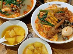 -螺小胖柳州螺蛳粉(钟楼总店)