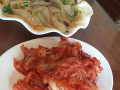 -东北四季饺子王(华山路店)