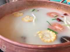 -三人行骨头王火锅(长寿店)