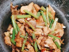 -佬麻雀·新湘菜(珠海金发购物中心店)